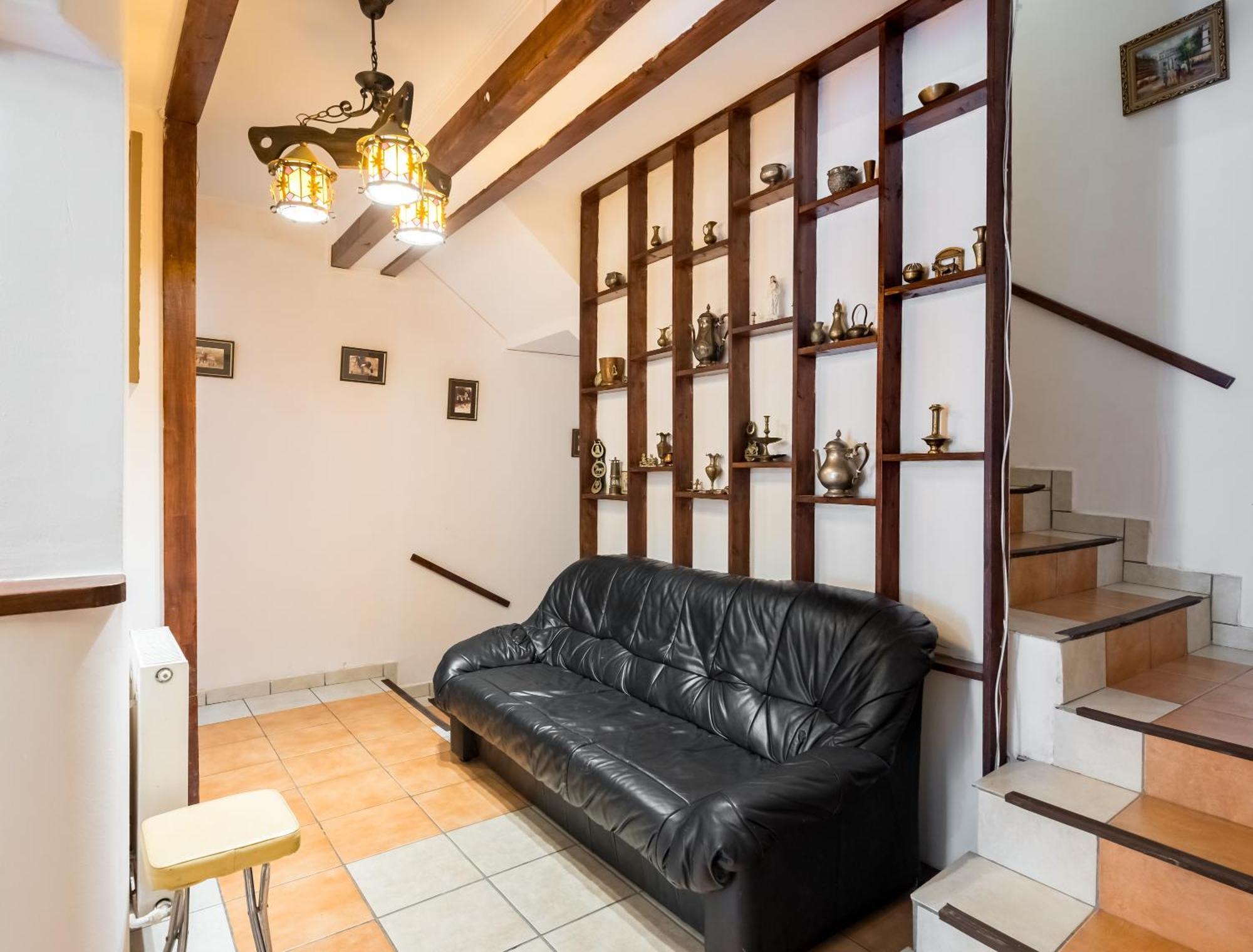 Flower's B&B Bukarest Exterior foto