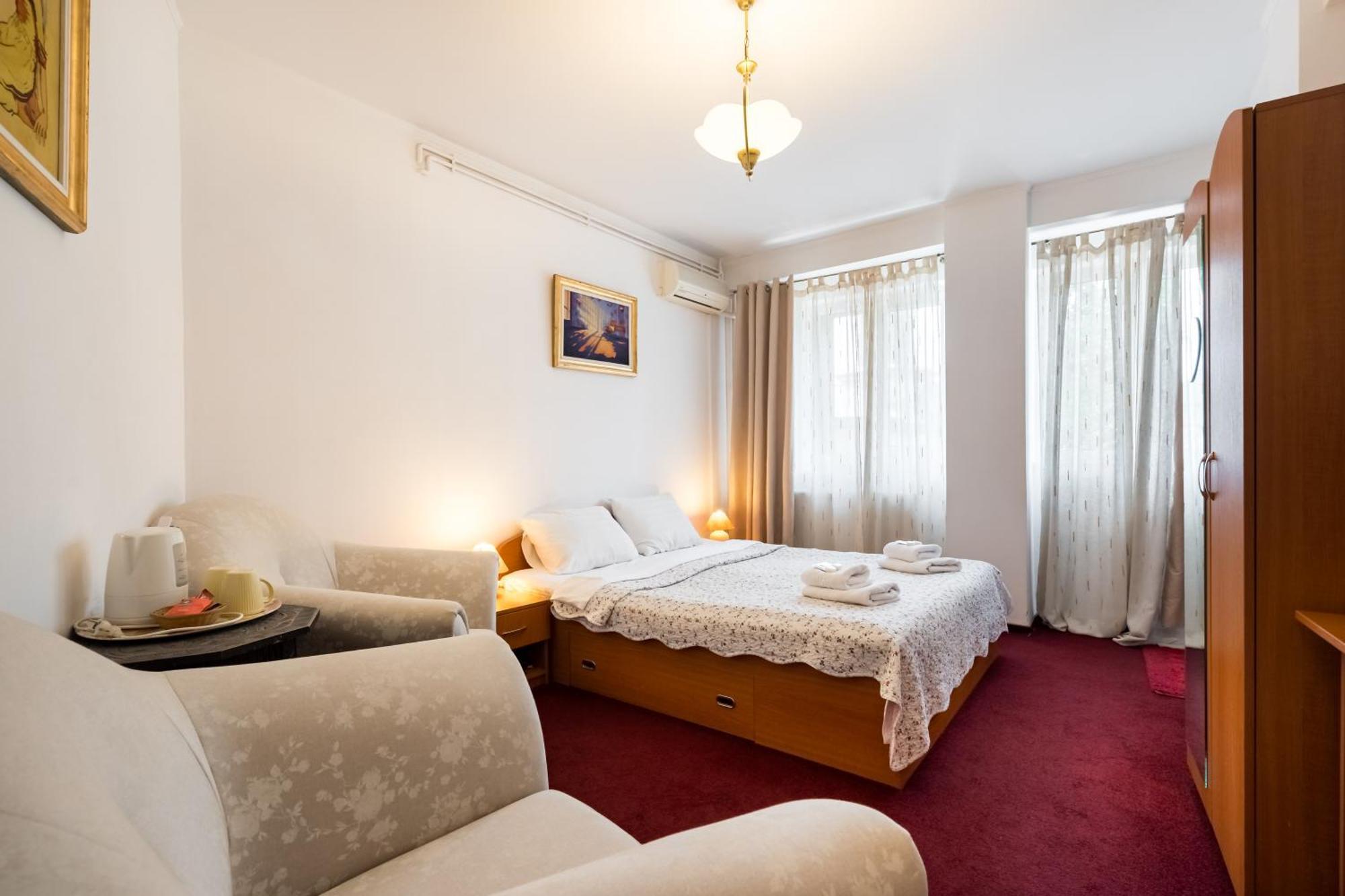 Flower's B&B Bukarest Exterior foto